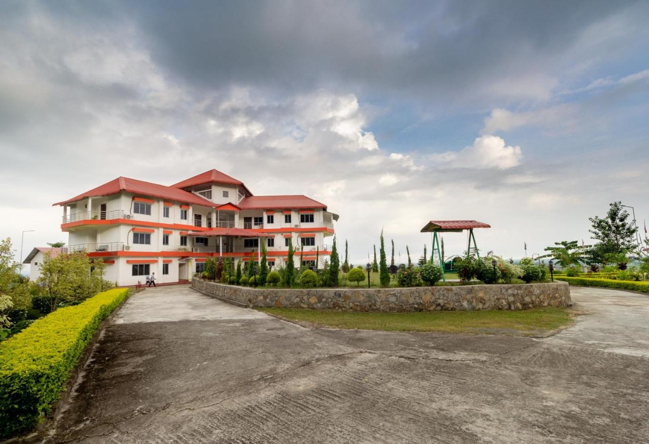 La Vue Resort Kāziranga エクステリア 写真